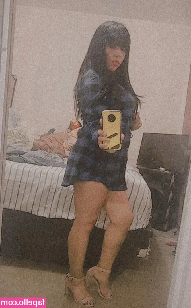 Monica Agundiz [ monica-agundiz ] - Look how much my pussy gets stretched by my toy. You white dicked