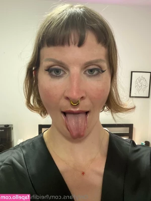 heidihartmann77 - I ve been away a while  did you miss me