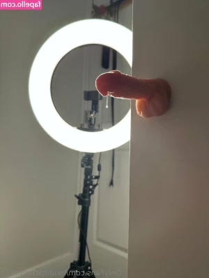 heidihartmann77 - what if we fucked on the balcony