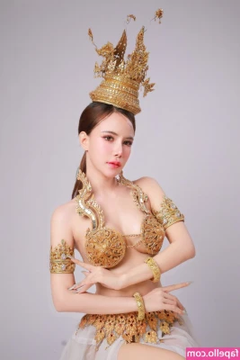 Cream_Chabodee [ cream-chabodee ] - shoutout to @ u166315598 coming up with all the 🔥 post ideas