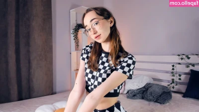 Polly_Bee [ polly-bee ] - Needed a top to watch the Bama game and I love me some see-thru tops