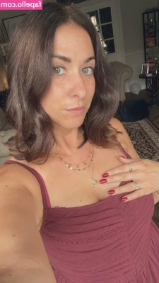 Kate Harrison [ kate-harrison ] - Who want to taste? Tomorrow a 4 hands video crazy hot