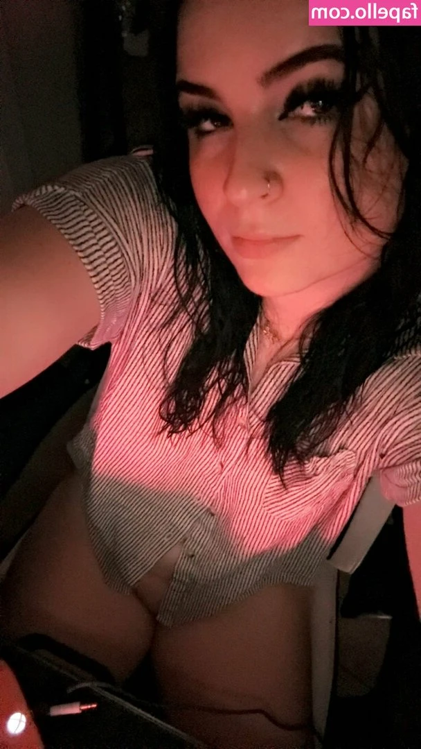 Trinty Wilson, Trinitywilson3, Trinitysmh3, Trinitygrace022 [ trinty-wilson-trinitywilson3-trinitysmh3-trinitygrace022 ] - Hope to see you at my live stream today! 1PM AEST!