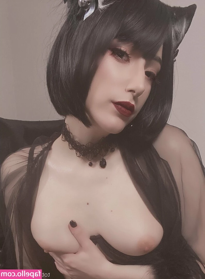 Vampiregf - Don t let me catch you staring at me like this in the shower