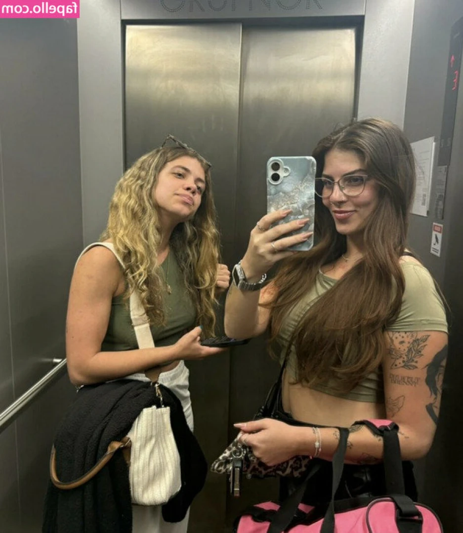 Redheadgirlyyyyyy - I’m going to pin you down and stick my tits in your