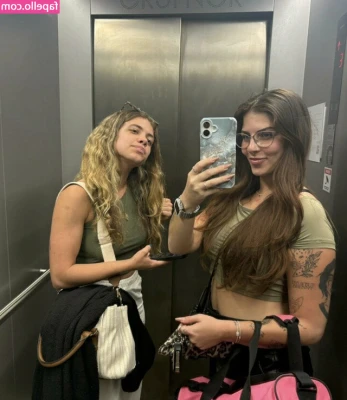 Redheadgirlyyyyyy - I’m going to pin you down and stick my tits in your