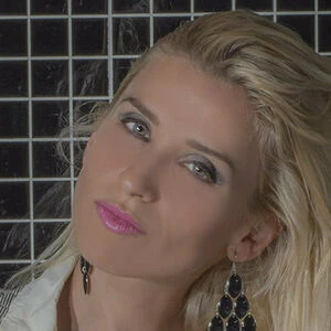 Elsy Guevara