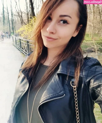 Bunnygirl [ bunnygirl-6 ] - Hello 👀