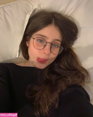 Roro - Time to step up the game! Just one cock is not enough for these