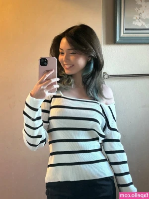 Sidsityttv - He ate my coochie and I cracked him to my song 😎🖤