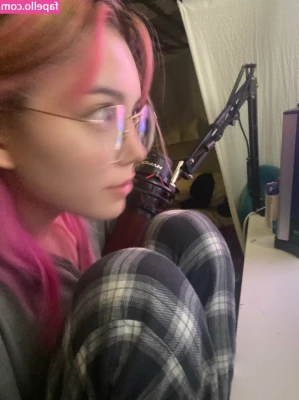 Sidsityttv - If you ain’t inlove with me baby what is you dooooin💕