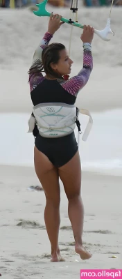 Cristiane Dias [ cristiane-dias ] - Please Instagram remove my account...report on IG and write they did