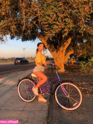 Cierra.Revilla [ cierra-revilla ] - New toy! New toy!