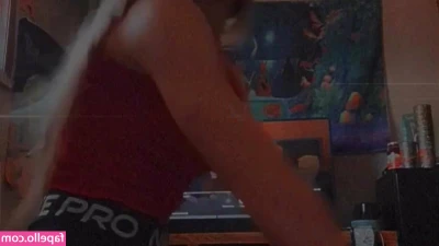 foxy_ana13 [ foxy-ana13 ] - Red lips 😈😏