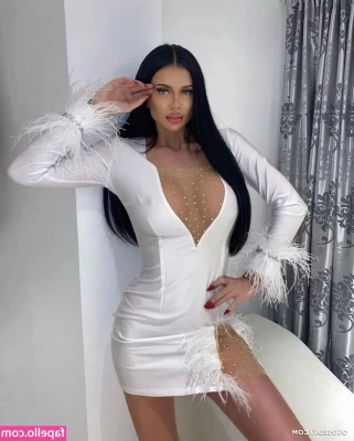 Adina Tatiana [ adina-tatiana ] - This lingerie is so pretty 😍