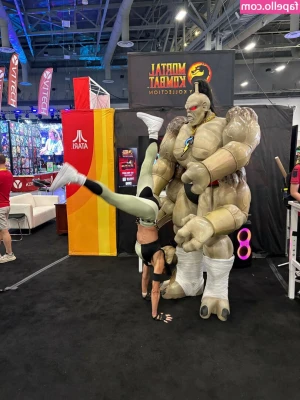 Kerri Ann Hoskins [ kerri-ann-hoskins ] - How’s no nut November going?