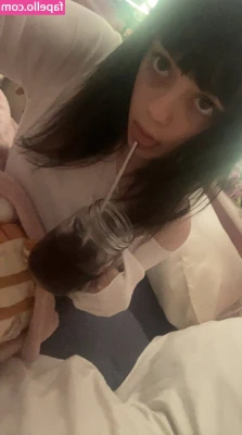 Kiki Evilunicorn24 [ kiki-evilunicorn24 ] - TOPLESS TWERKING 😈 showing you EXACTLY how I’d bounce this FAT