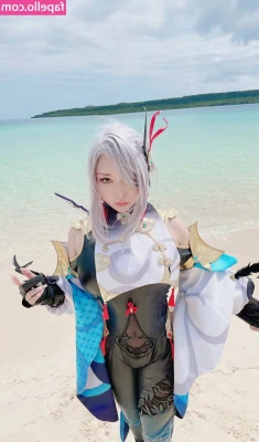 Saku - The infamous bikini that gives me my fabulous tanlines. But it