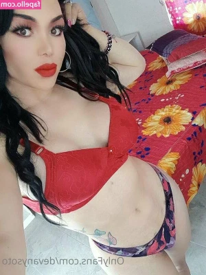 Devany Soto [ devany-soto ] - What's your favorite public sex story? Ours was an automatic carwash