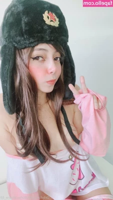 BabyCaroline - Always with your hand there