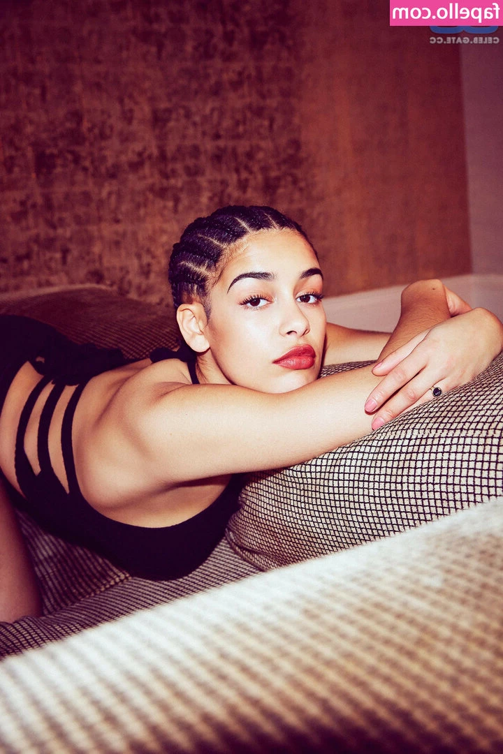 Jorja Smith [ jorja-smith ] - These are the last of the photos from that throwback set in March