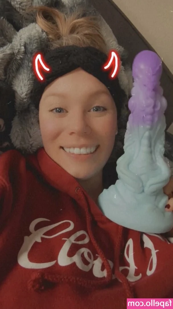 Jessica Moore [ jessica-moore ] - Happy sexy Tuesday 😈  I don't have a dirty mind; I have a sexy