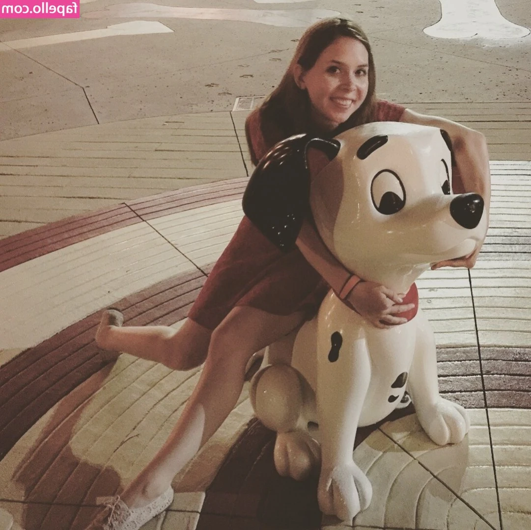 Jenny Nicholson [ jenny-nicholson ] - I want to know your opinion baby 🥰