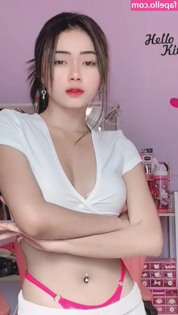 kittyshaa - I love making content in public for y’all makes me feels like a