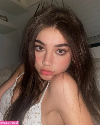 Megmuise - NAUGHTY VIOLET ON THE LOOSE 🤭😱 ID#324 Out in the wild on the