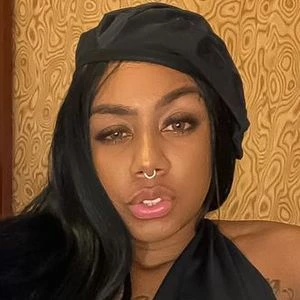 dafnigreekwife