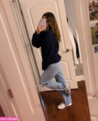 Hanna Loewke [ hanna-loewke ] - Spit on me baby 😈