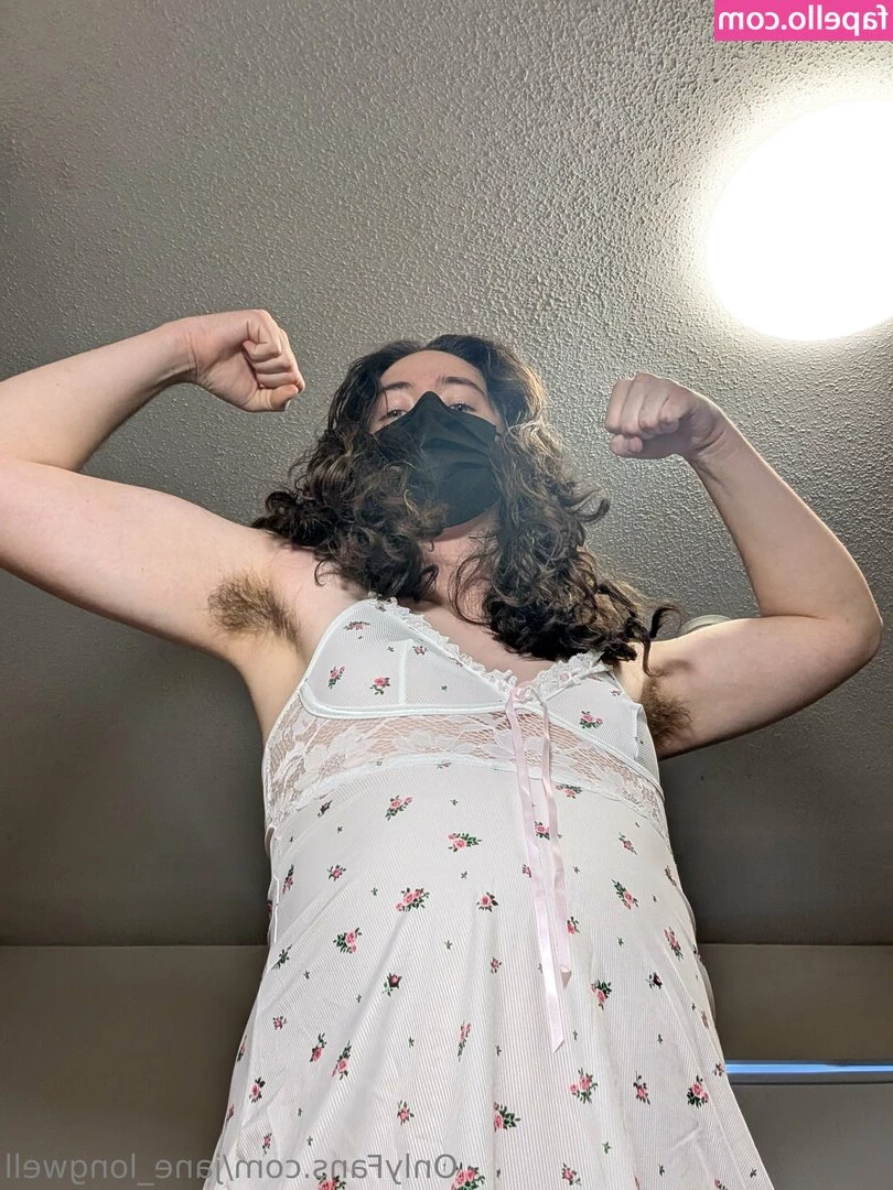 jane_longwell [ jane-longwell ] - Love this plug, feels so good and the jingle let you know I'm around