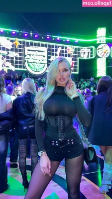 Summerlovesummerl - I'm just tryna be one of those hot thirst trap girls on Tik Tok