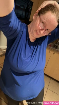 Heidi Cummin [ heidi-cummin ] - ARE YOU FOLLOWING ME ON ALL MY SOCIAL MEDIAS? YES, all caps!!!! 😎