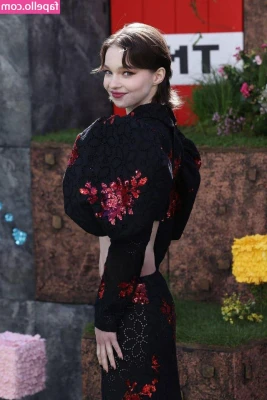 Emma Myers [ emma-myers ] - Random pics