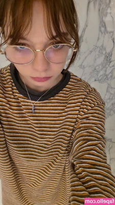 Emma Myers [ emma-myers ] - who wants to kiss my lips … 🥵🌸🌹