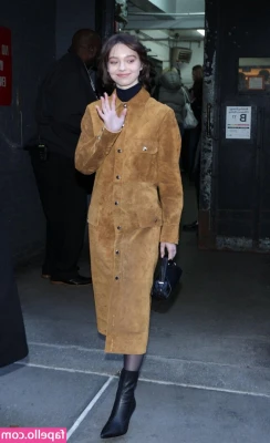 Emma Myers [ emma-myers ] - New video in your DM. 🤫💌 I had a little too much fun on pool