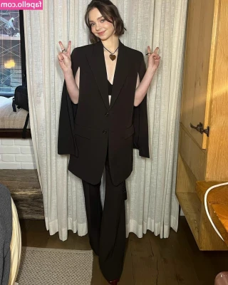 Emma Myers [ emma-myers ] - Porque sé que estás cosas también os gustan mucho!!!!