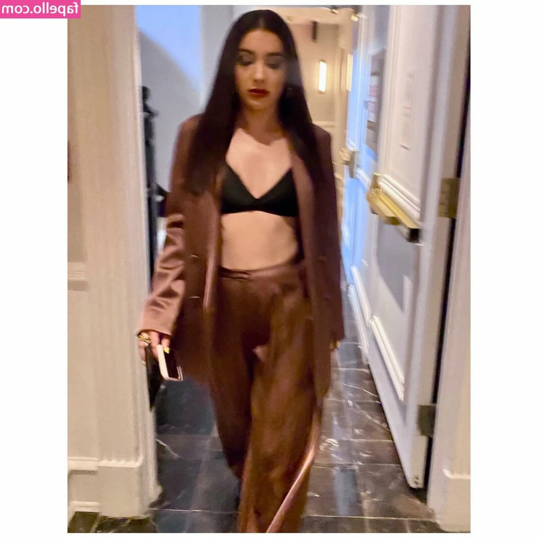 Hannah Marks [ hannah-marks ] - It felt so good sucking and riding this cock almost as good as the