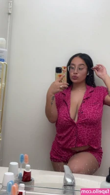 Mandaavision - I was told I have a beautiful shaved pussy🥵