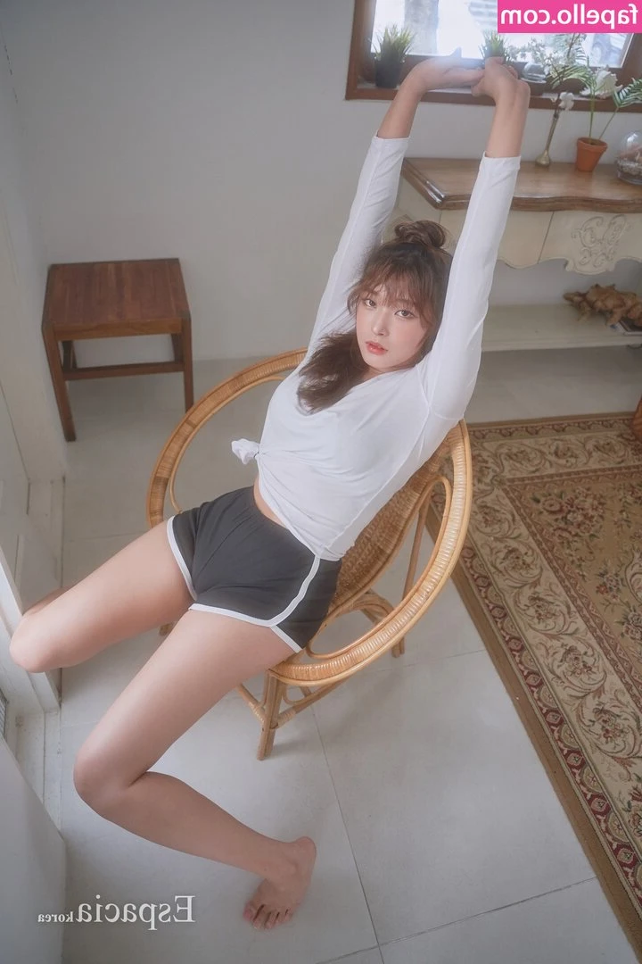 kimgapju - Dildo grinding leads to blowjob and sex 4