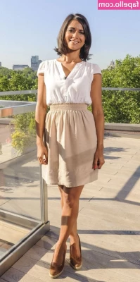 Lucy Verasamy [ lucy-verasamy ] - Would you help me rub lotion on