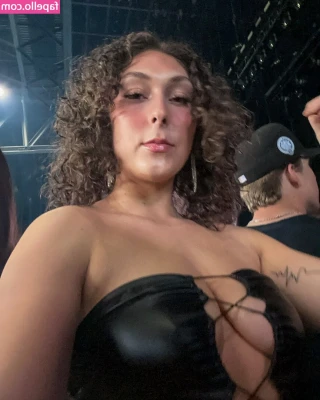 Brooklyn Strandy [ brooklyn-strandy ] - Yes yes it was me 🤫