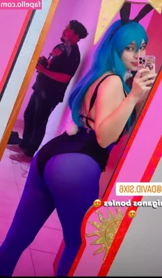 Aiko Love U [ aiko-love-u ] - I'm watching you beat your meat 🍖