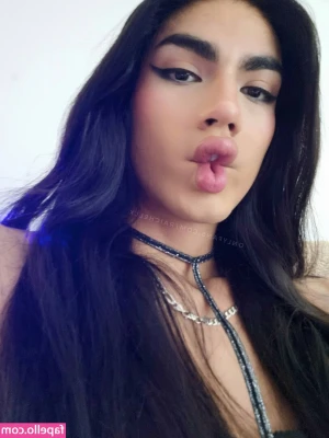 Raichellx - On set for Domina Planet today!