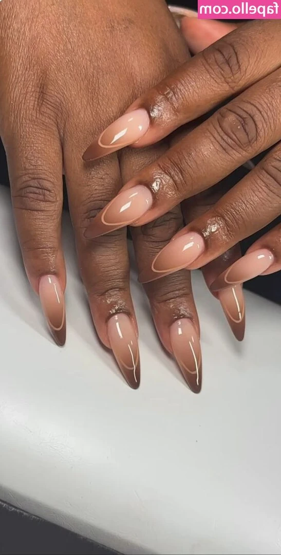 gingerbread - SURPRISE SURRPISE! 🤪 Going like in 10 minutes at 6:00pm PST. The