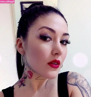 aleeveguilla - I have 3+ posts per day going live on my VIP page every day this