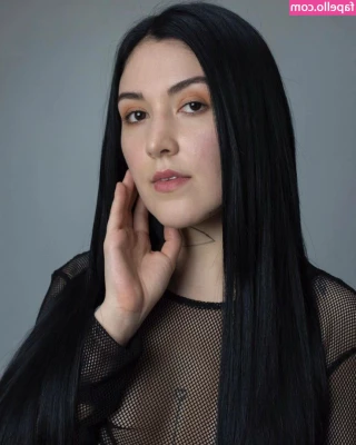 aleeveguilla - Wanna breed my tight hole? 🤤