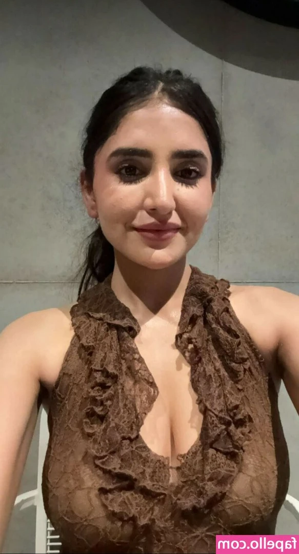 Rachel Sharma [ rachel-sharma ] - I JUST FUCK THIS BIG BOOTY BITCH @jenniferexxotic FROM THE BACK LAST