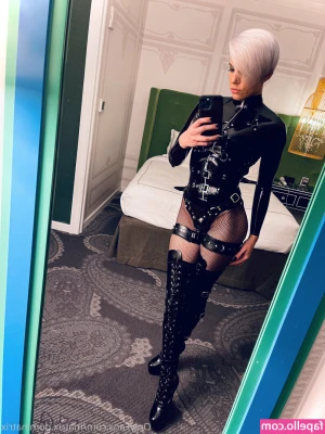 matrix.dominatrix [ matrix-dominatrix ] - Like my videos PLEASE